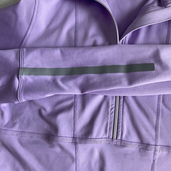 Lucy Tech Activewear Top Women’s Small Long Sleeve 1/2 Zip Pullover Lavender - Picture 5 of 8